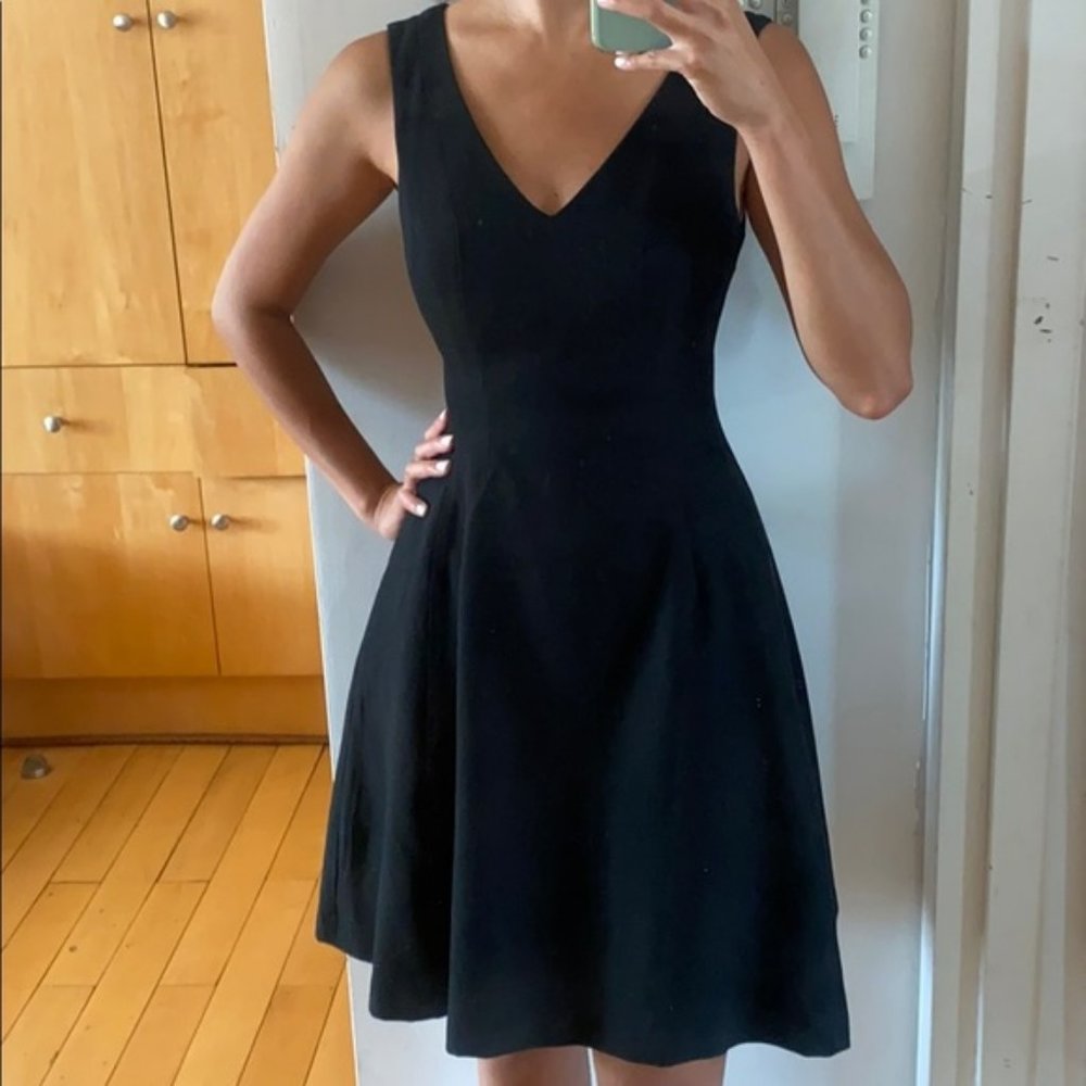 Banana Republic Little Black Dress, A Line With Pockets Sz 0